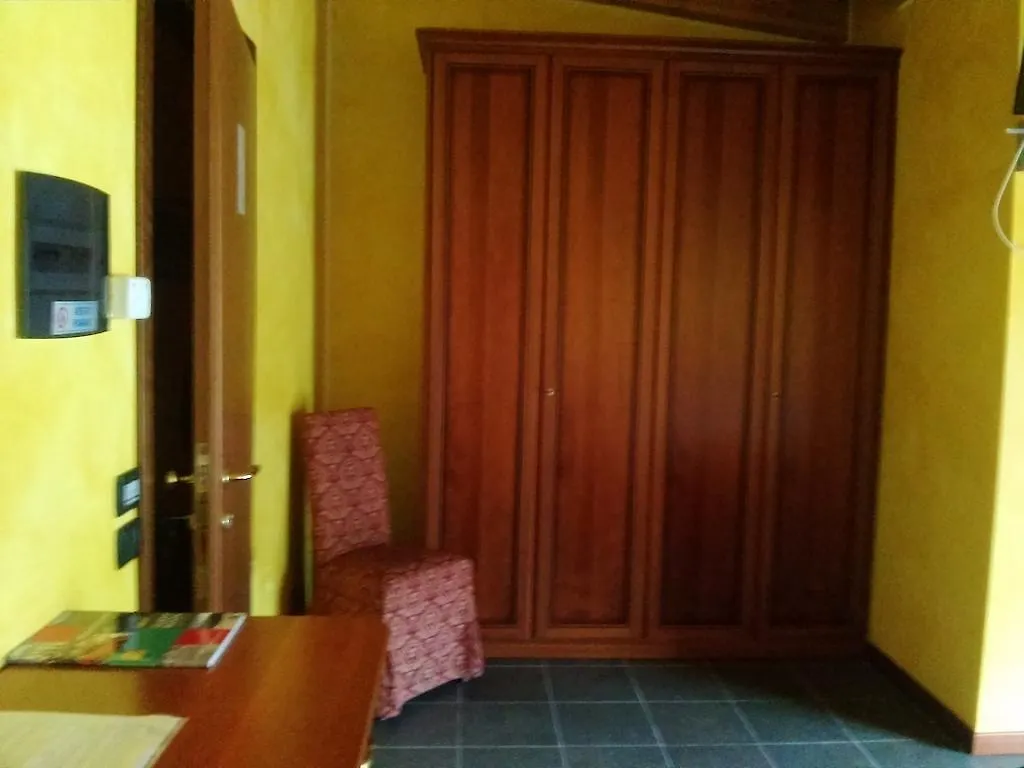 Hotel Empire Resort Iseo 3*,  Italien